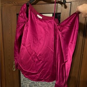 Parker Magenta Cold Shoulder Top, Med.